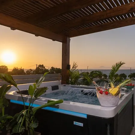 Apartament Odyssea View & Hot Jacuzzi Front Kremastí