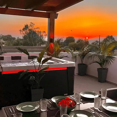 Apartament Odyssea View & Hot Jacuzzi Front