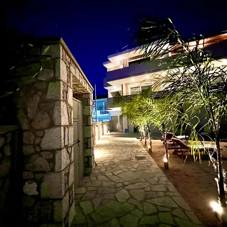 Apartament Odyssea View & Hot Jacuzzi Front Kremastí